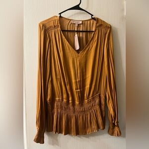 🛍️NWT Philosophy XL Pleated Yellow/Gold Blouse with Smocked Peplum